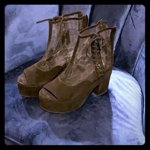 Jeffrey Campbell black platform shoes